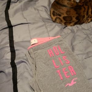 Hollister Sweats